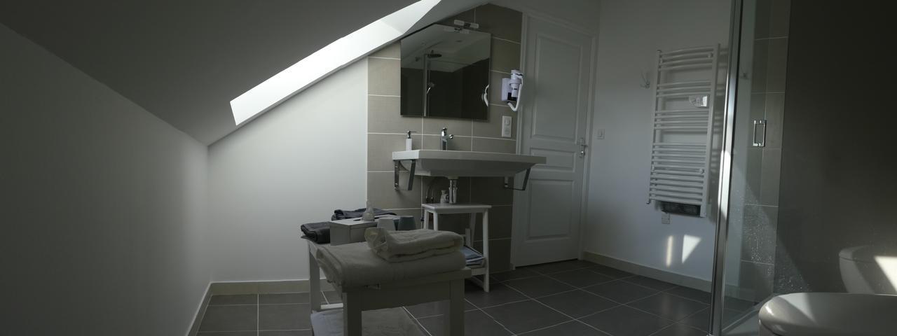 Bed and Breakfast Domaine De Treuillaud Villers-les-Ormes Екстер'єр фото